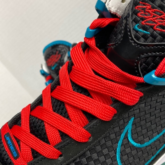 Nike Other - Nike LeBron VII Red Carpet size 9.5